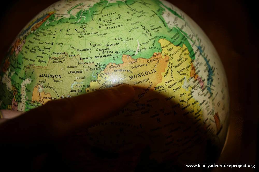 Globe with finger 