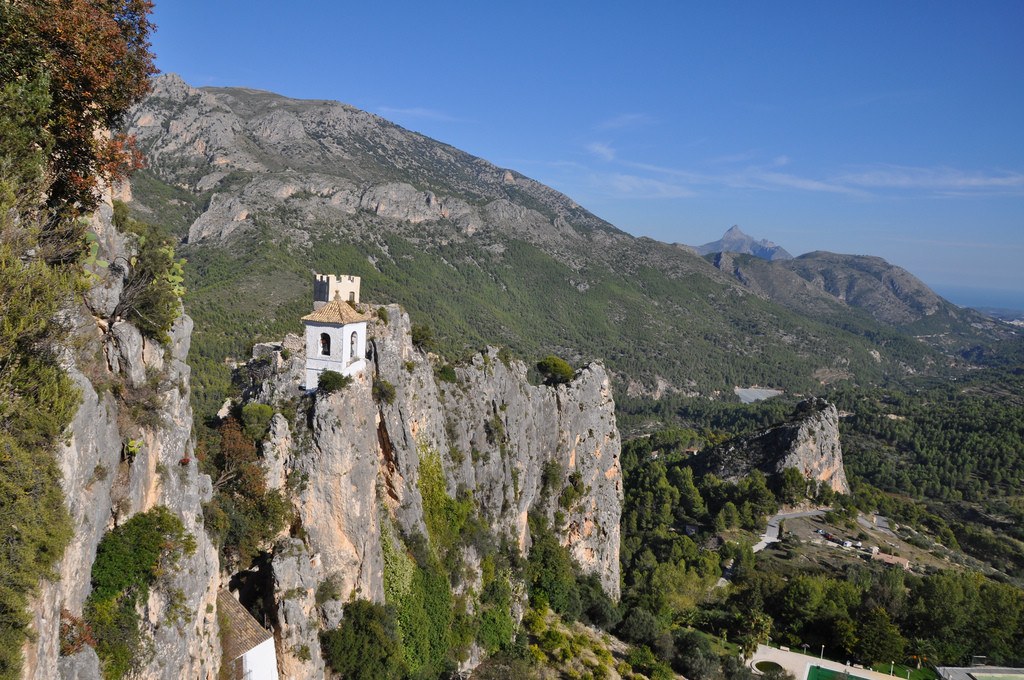 Guadalest Image by Stephen and Claire Farnsworth http://www.flickr.com/photos/the_farnsworths/