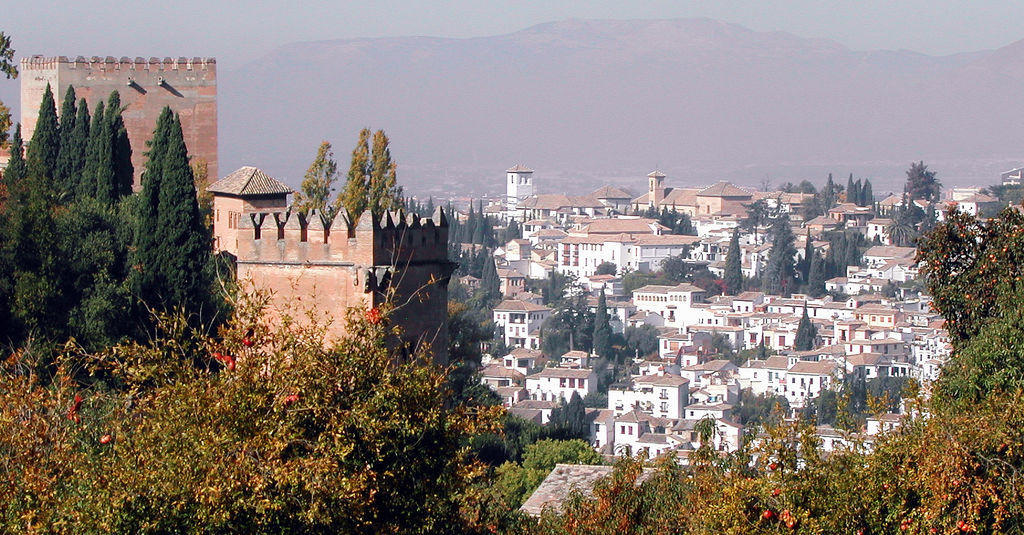Granada Alhambra and Albaicin Photo http://www.flickr.com/photos/83622646@N00/2063391/ by fontxito http://www.flickr.com/photos/fontxito/ Granada Alhambra and Albaicin Photo http://www.flickr.com/photos/83622646@N00/2063391/ by fontxito http://www.flickr.com/photos/fontxito/