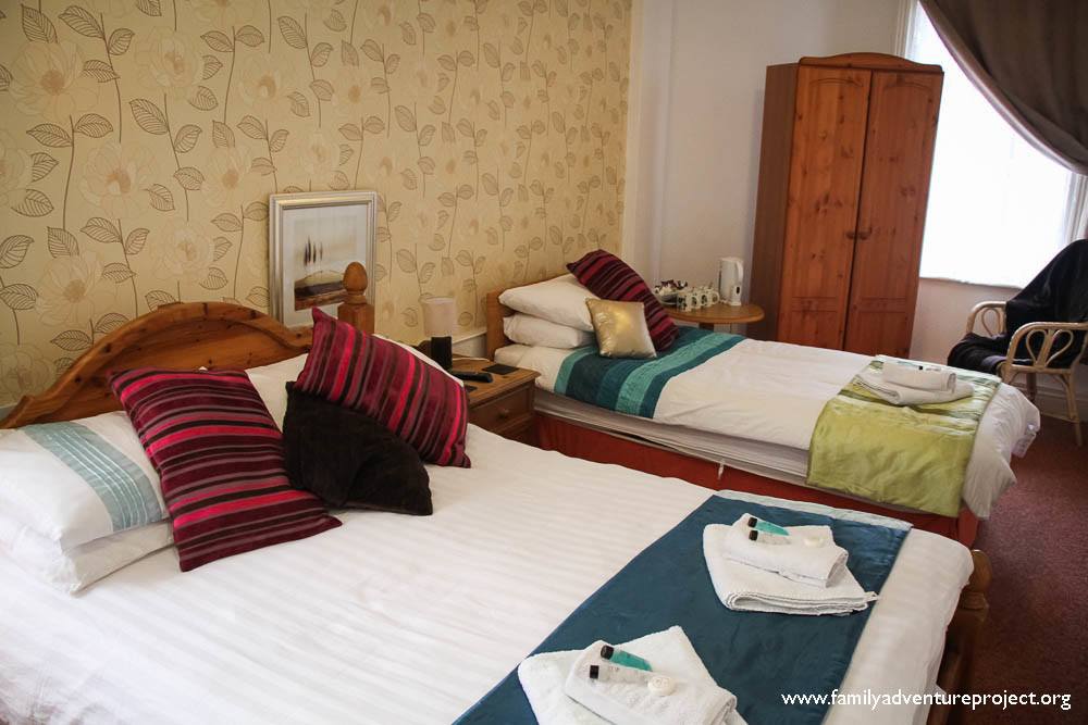Bracondale Guest House Blackpool - cheap family accommodation