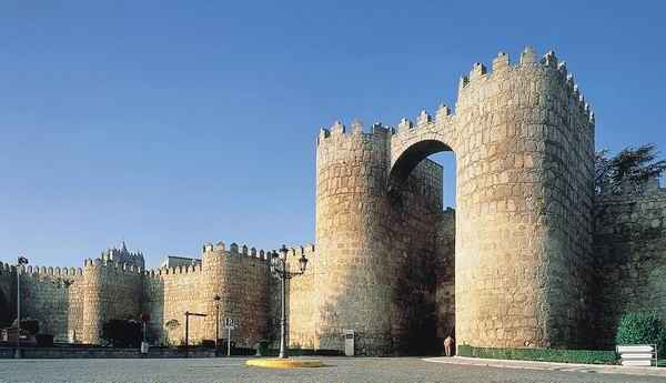 Puerta de San Vicente, Avila, Castilla y Leon