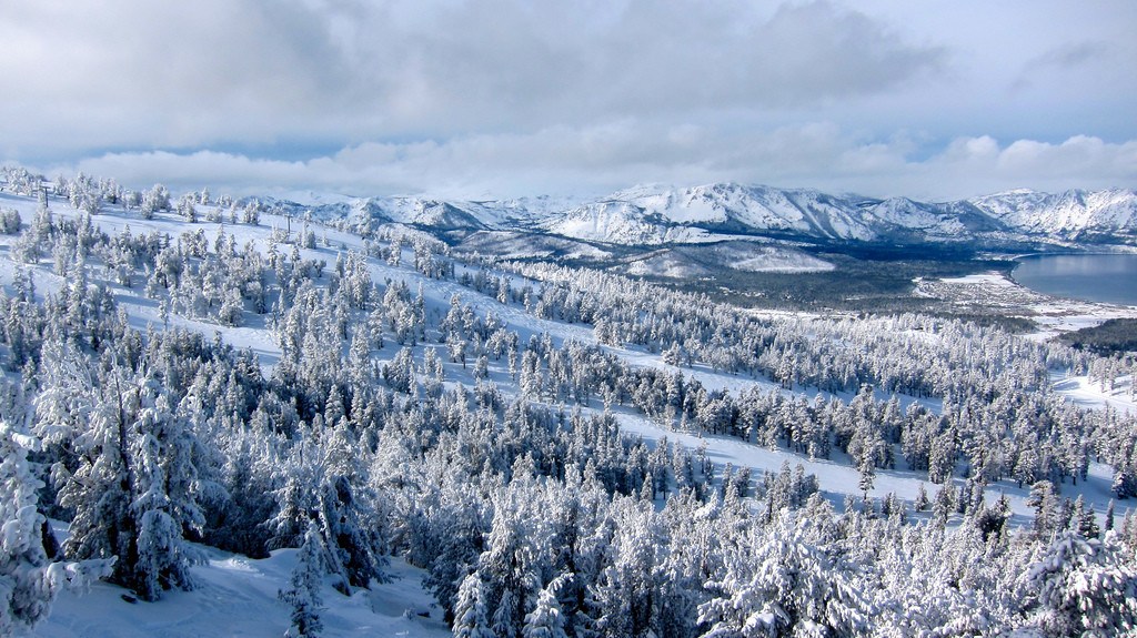 Heavenly Mountain Resort https://www.flickr.com/photos/jcookfisher/5291545916/ Image by jcookfisher https://www.flickr.com/photos/jcookfisher/