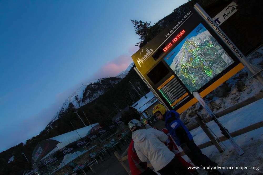 Night Skiing La Masella, Catalonia