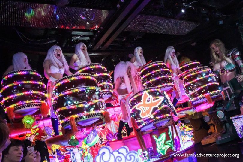 Tokyo Robot Restaurant, Shinjuku District