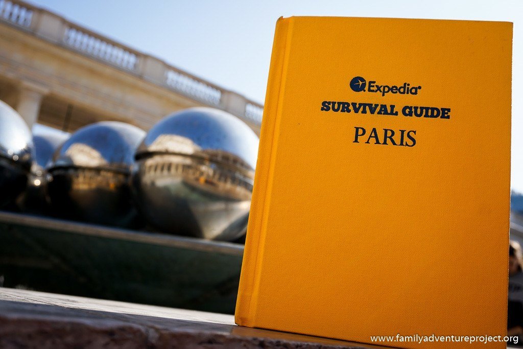 Paris Guide PDF in Hardback - My Expedia Survival Guide to Paris