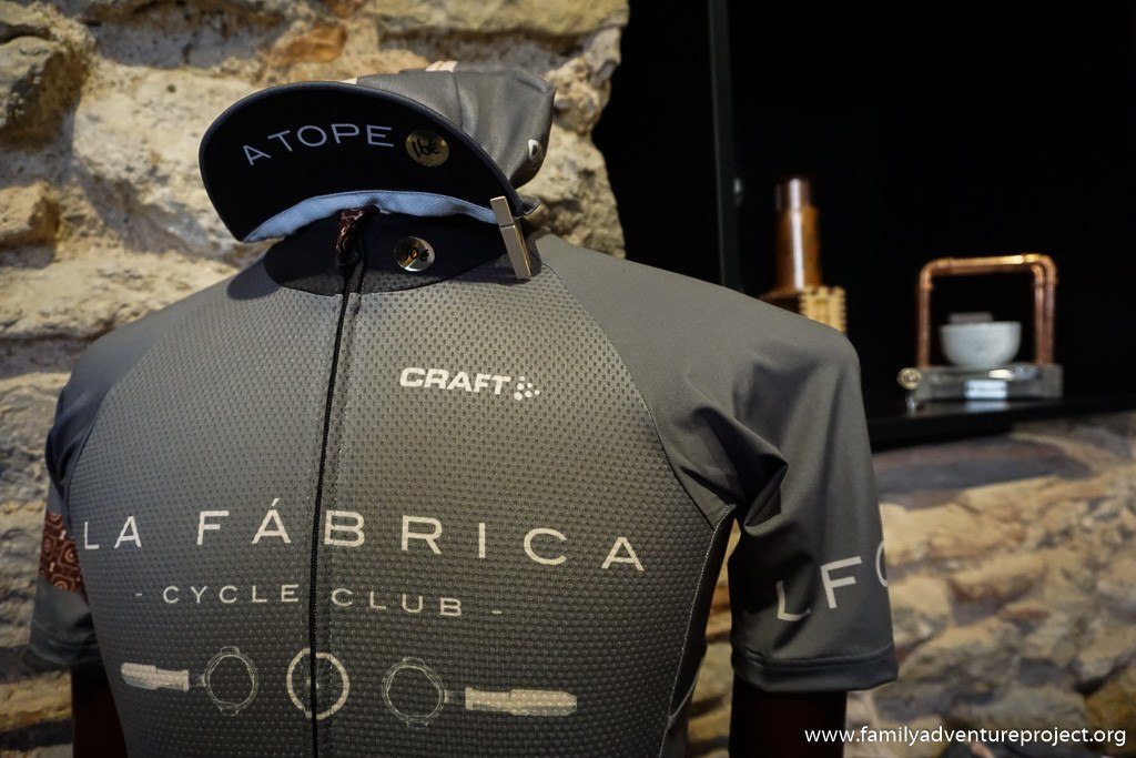 Branded La Fabrica Cycle Gear for sale