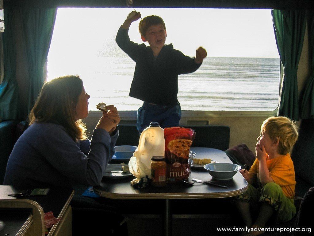 Family in a campervan New Zealand
