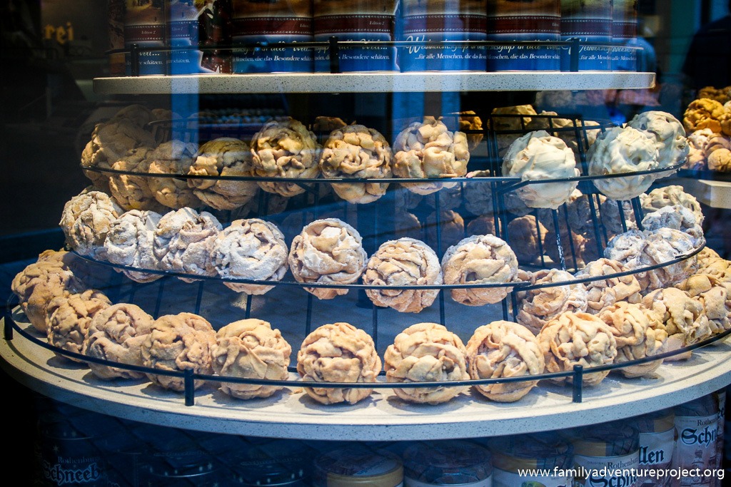Snowballs in the bakery at Rothenburg